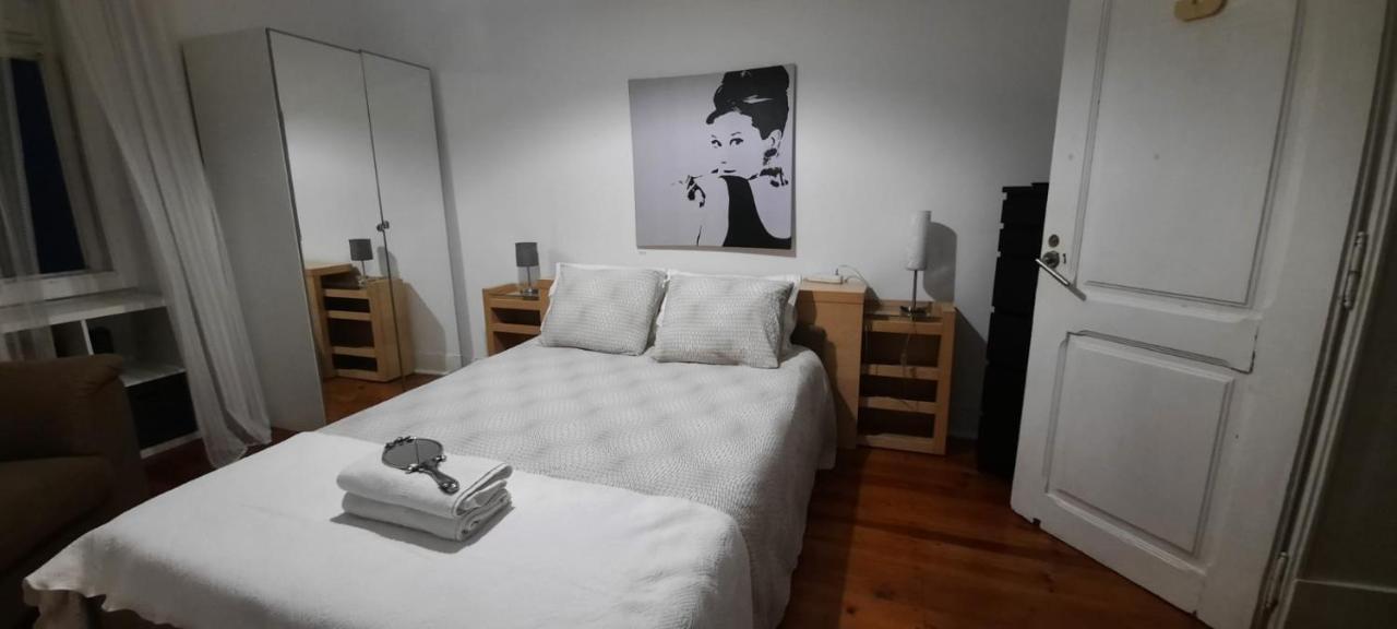 Sunny Terrace Apt, Close To Downtown! 2 Bedroom Flat Lisboa Eksteriør bilde