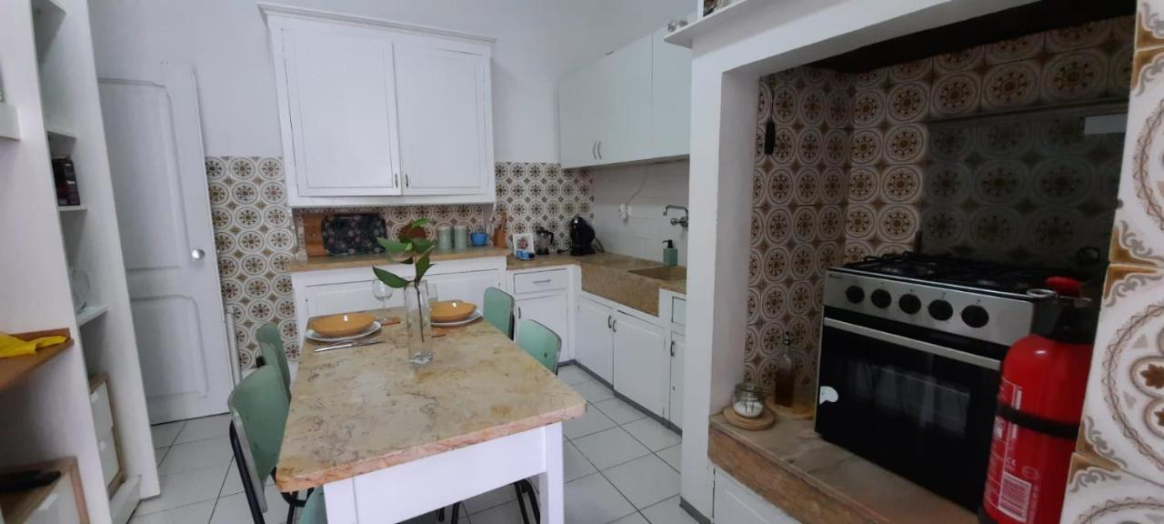 Sunny Terrace Apt, Close To Downtown! 2 Bedroom Flat Lisboa Eksteriør bilde